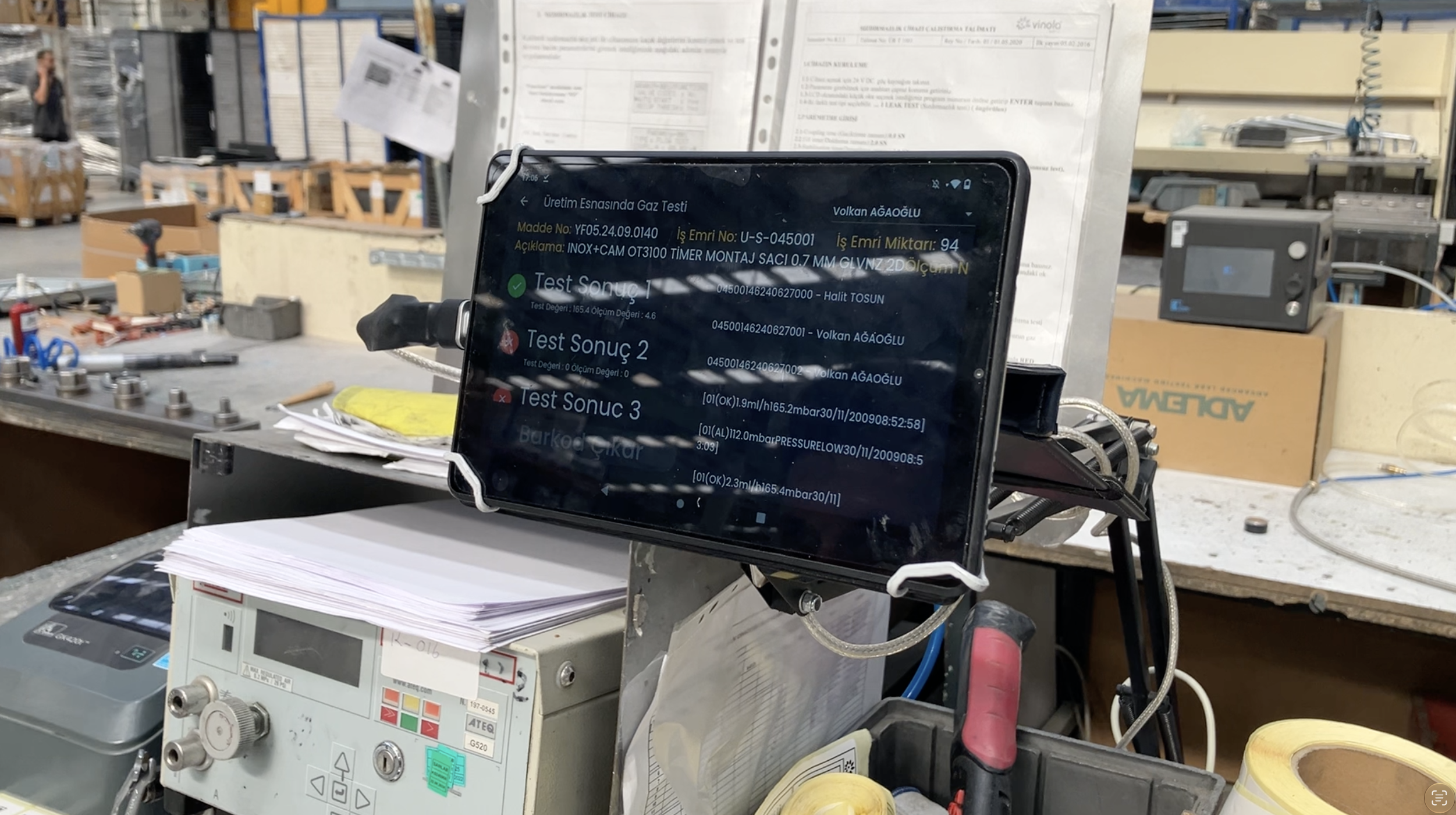 CeRT testing application on a tablet in its industrial environment